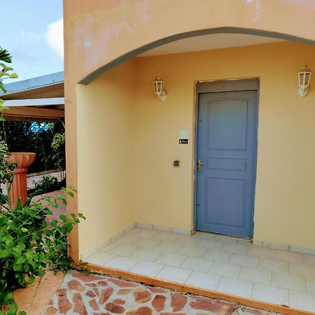 Le Nil Appartement Cosy Tout Confort Baie-Mahault Exterior photo